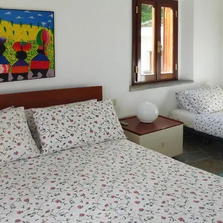 Villa Sleeps 11 Pool Air Con *