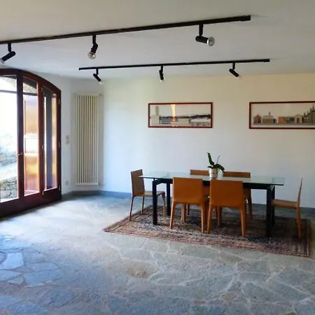 Sleeps 11 Pool Air Con Villa