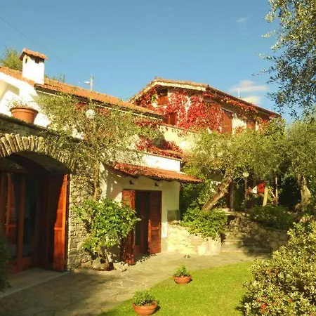 Sleeps 11 Pool Air Con Villa *