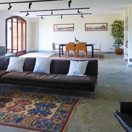 Sleeps 11 Pool Air Con * San Michele di Pagana
